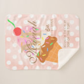 アイスクリームコーン（スプリンクル付き）とさくらんぼ（上） シェルパブランケット (正面(横))