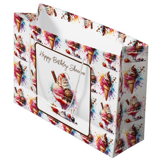 アイスクリームサンデパーソナライズされた誕生日 ラージペーパーバッグ (正面アングル)