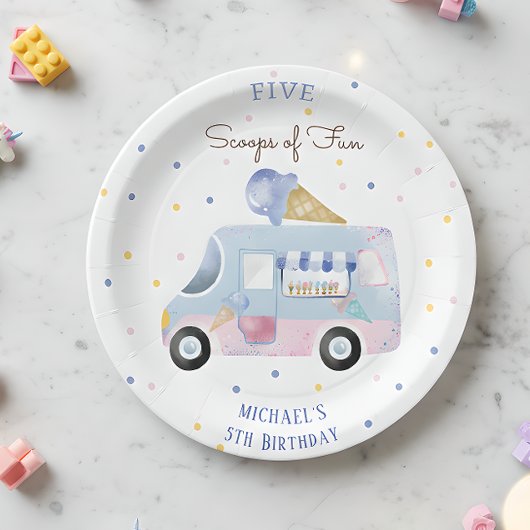 アイスクリームトラックスクープのおもしろい子供の誕生日 ペーパープレート