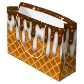 アイスクリームドリップワッフルコーンチョコレート及びバニラ ラージペーパーバッグ (裏面アングル)