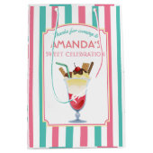 アイスクリームバースデーパパーソナライズされたーティ ミディアムペーパーバッグ (正面)