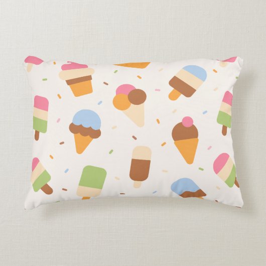 アイスクリームパターン、アイスクリームコーン、アイスポピクル アクセントクッション (正面)