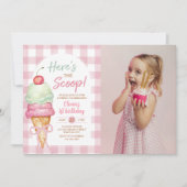アイスクリームボウの1歳の誕生日フォト「Here's The Scoop」 招待状 (正面)