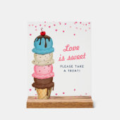 アイスクリームラブは甘いトリートブライダルシャワー アクリルサイン (正面)