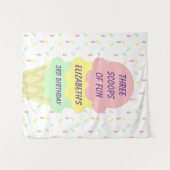 アイスクリーム3回目の誕生日 タペストリー (正面(横))