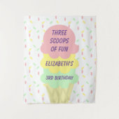 アイスクリーム3回目の誕生日 タペストリー (正面)