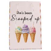 アイスクリーム サマー スクープアップ ブライダルシャワーのお土産 ミディアムペーパーバッグ (正面)