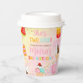 アイスクールクリームガールバースデー紙カップ2。 紙コップ (正面)