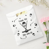 アイスクールホッケーブラック&ホワイト誕生日パーティー フェイバーバッグ (封をした状態)