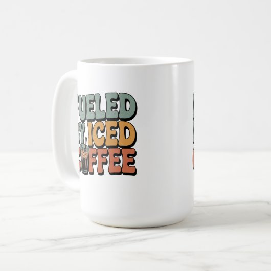 アイスコーヒーで煽られる コーヒーマグカップ (正面左)