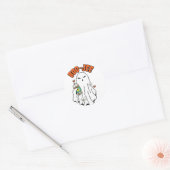 アイスコーヒーを手にしたブージーハロウィーン幽霊 ラウンドシール (封筒)