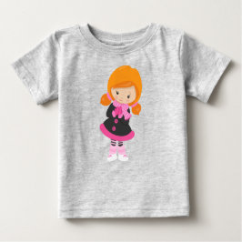 アイススケートで滑るの女の子、かわいい女の子、オレンジの髪、スカーフ ベビーTシャツ