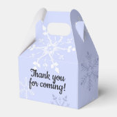 アイススケートで滑るウィンターワンダーランド誕生日ビーフボックス フェイバーボックス (正面サイド)