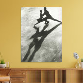 アイススケートで滑るカップル キャンバスプリント (インサイチュ (リビング))