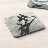 アイススケートで滑るカップル コースター (左側)