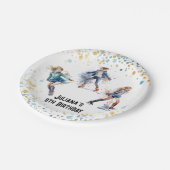 アイススケートで滑るガールズウィンターバースデーパーティー ペーパープレート (アングル)