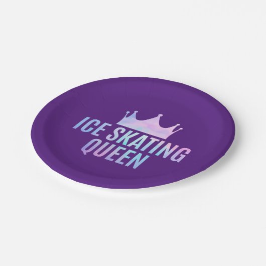 アイススケートで滑るクイーンアイススケートで滑る愛好家 ペーパープレート (アングル)