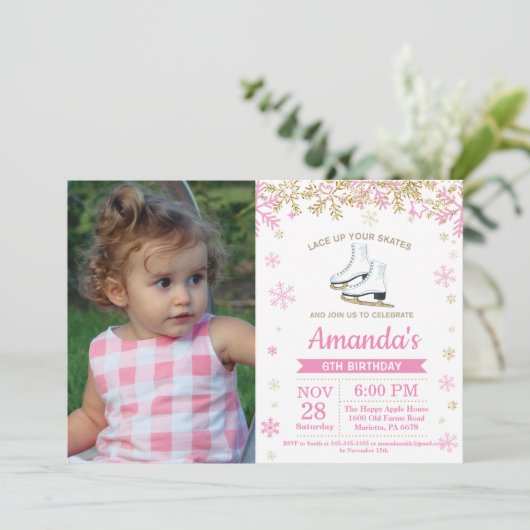 アイススケートで滑る誕生パーティーピンクスケートの写真 招待状 (スタンド正面)
