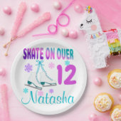 アイススケートオンオーバー誕生日ガールスケート ペーパープレート (パーティー)
