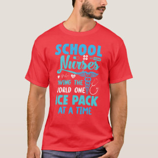 アイスパックで世界を救うスクールナースたち Tシャツ