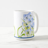 アイスブルークラシックパンジーのマグカップ（15オンス） コーヒーマグカップ (正面右)