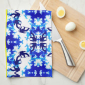 アイスブルースノーボーダースカイイエロースノーボーディングスポーツ キッチンタオル (四つ折り)