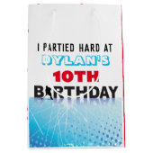 アイスホッケースケートで滑る誕生日パーティーロットキャンディーギフト ミディアムペーパーバッグ (正面)