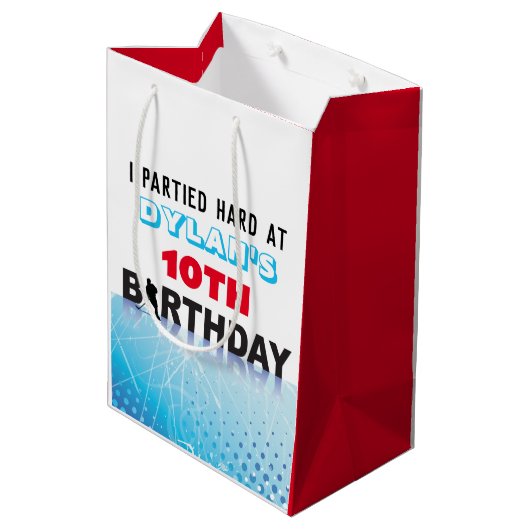 アイスホッケースケートで滑る誕生日パーティーロットキャンディーギフト ミディアムペーパーバッグ (裏面アングル)