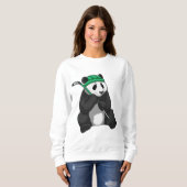 アイスホッケースティックとアイスホッケーのパンダ スウェットシャツ (正面フル)