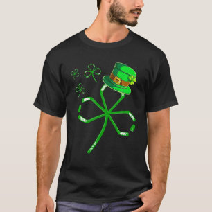 アイスホッケースティックシャムロックハッピー聖パトリックの日 Tシャツ