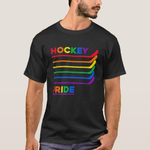 アイスホッケースティックLGBTQレインボーカラーゲイプライドモ Tシャツ
