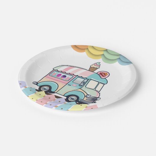 アイスモダンクリームトラックが赤ちゃんシャワーを振りかける ペーパープレート (アングル)