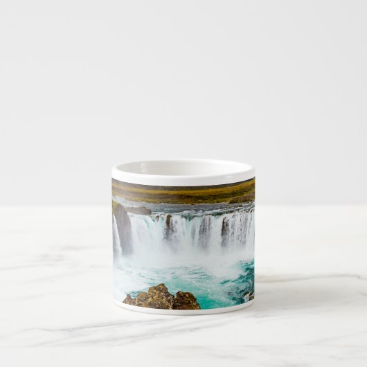 アイスランドのゴダフスの滝 エスプレッソカップ (正面)