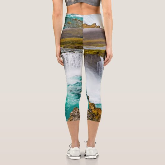 アイスランドのゴダフスの滝 カプリレギンス (裏面)