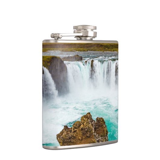 アイスランドのゴダフスの滝 フラスク (右)