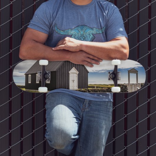 アイスランドのブディールの黒教会 スケートボード (室外3)