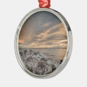 アイスランドのミバトン湖の夕日 メタルオーナメント (左)