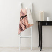 アイスランドのレイニスファラブラックサンドビーチに夕日 シェルパブランケット (インサイチュ)