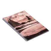 アイスランドのレイニスファラブラックサンドビーチに夕日 ノートブック (右側)