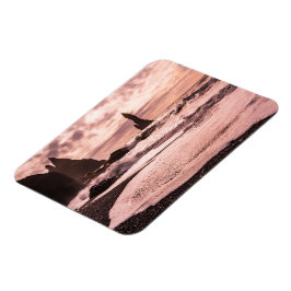 アイスランドのレイニスファラブラックサンドビーチに夕日 マグネット