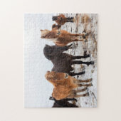 アイスランドの冬のアイスランド馬 ジグソーパズル (縦)