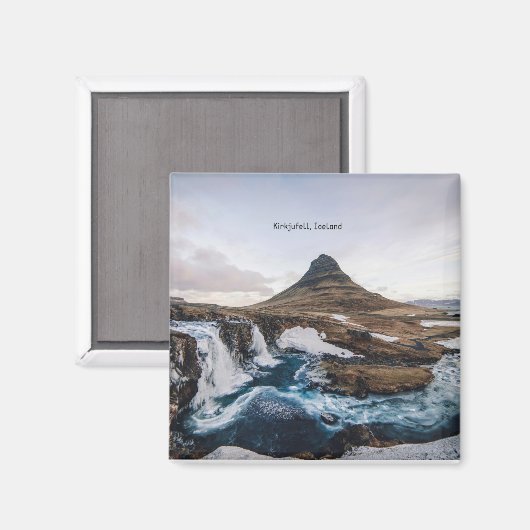 アイスランドの教会の山キルクジュフェル マグネット (正面/裏面)