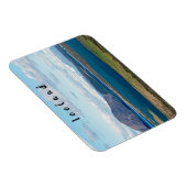 アイスランドの朝の海で農場がフィヨルドにある マグネット (右側)