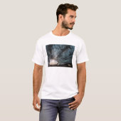 アイスランドの氷の洞窟からの眺め Tシャツ (正面フル)