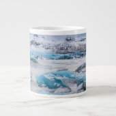 アイスランドの氷河氷の風景 ジャンボコーヒーマグカップ (正面)