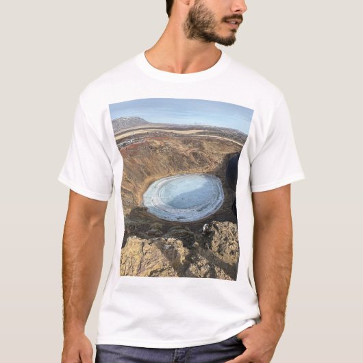アイスランドの滝の自然写真Tシャツ Tシャツ (正面)
