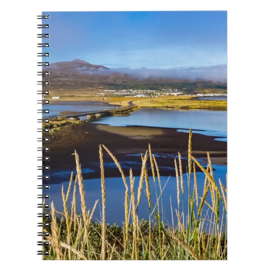アイスランドのSaudarkrourとSkagafjordurを見る ノートブック (正面)
