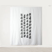 アイスランドアルファベット[イスレンスカスタフロフィオ] タペストリー (正面)