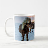 アイスランドウマテンプレート コーヒーマグカップ (左)