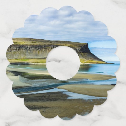 アイスランド，ウェストフィヨルド ワイングラスタグ (裏面)